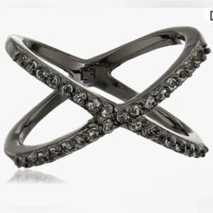 NWOT New Lisa Freede Gunmetal Micro-Pave Cubic Zirconia X-Shape Ring 8